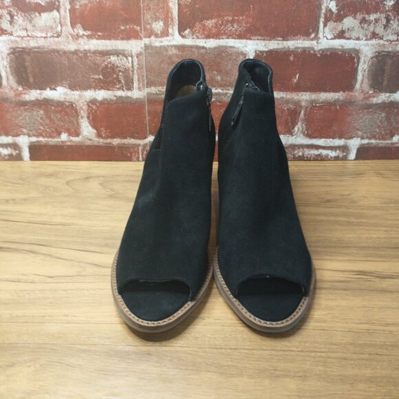 Blondo Ankle Boots Womens Size 8.5 Slip On Peep Toe Booties Black Slipons Easy - Picture 6 of 8